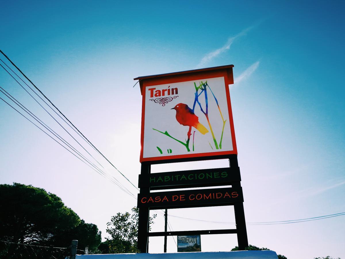 Hospederia Restaurante Tarin Hotel ลอสกาญอสเดเมกา ภายนอก รูปภาพ